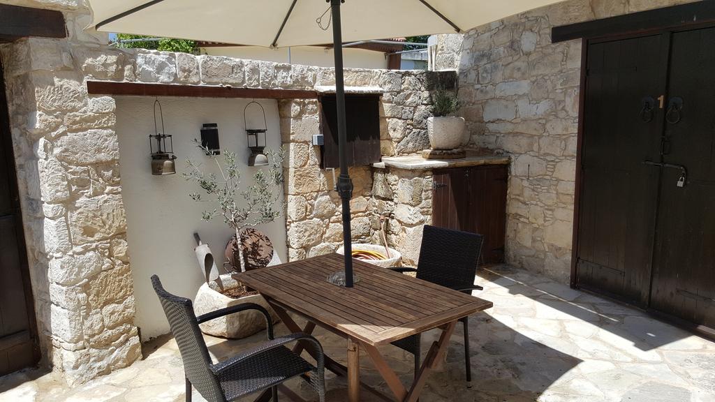 Michalis Anoyia Traditional Stonehouse Kathikas Exteriér fotografie